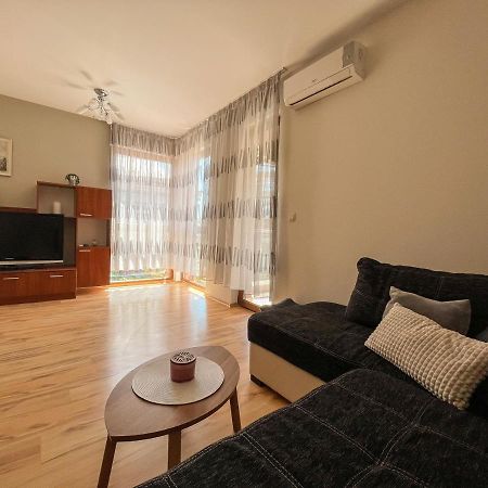 Summer Host Apartment Onegin Sozopol Buitenkant foto